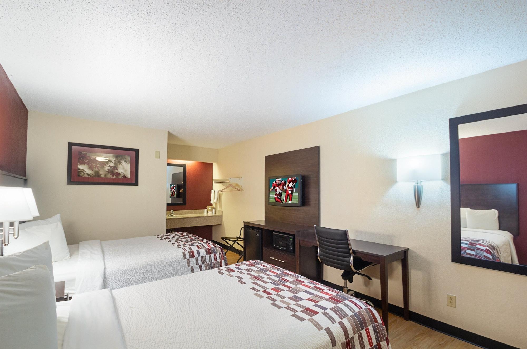 Red Roof Inn Madison, Wi Экстерьер фото